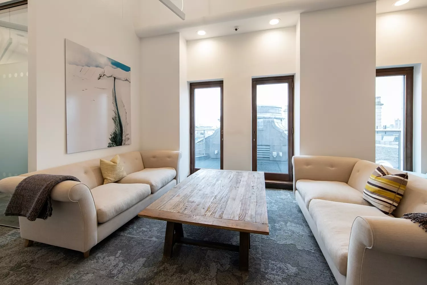 Natural reclaimed materials in circular office design